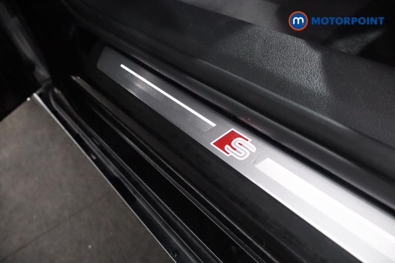 2023 Audi A6 45 TFSI 265 Quattro Black Ed 5dr S Tronic [Tech] Estate Petrol Automatic