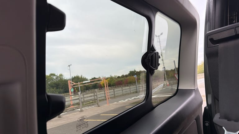 2022 Ford Transit Custom 2.0 EcoBlue 170ps Low Roof D/Cab Limited Van Auto PANEL VAN DIESEL Autom...