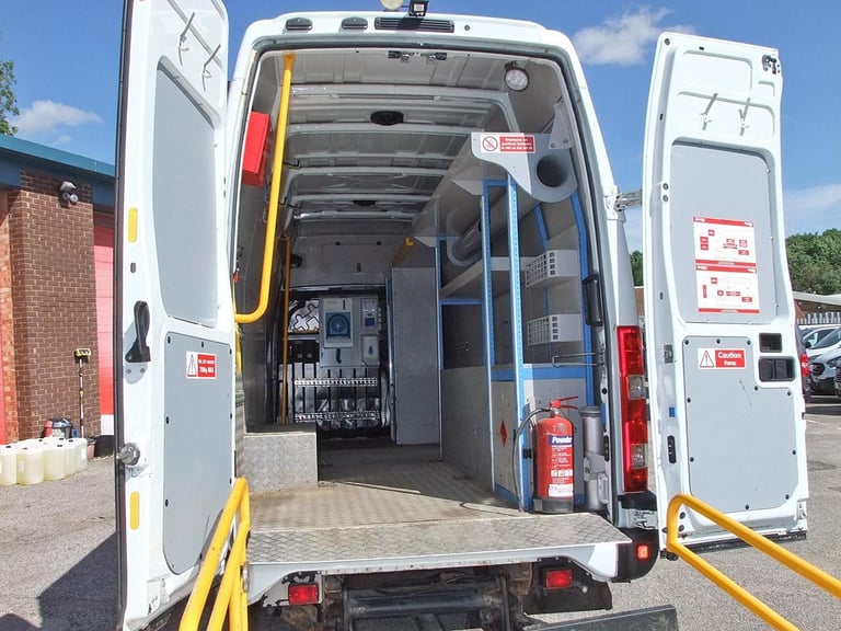 2014 "64" Iveco Daily 70C17 EEV, 7 tonne HGV Panel Van +TAIL LIFT, Digital Tacho