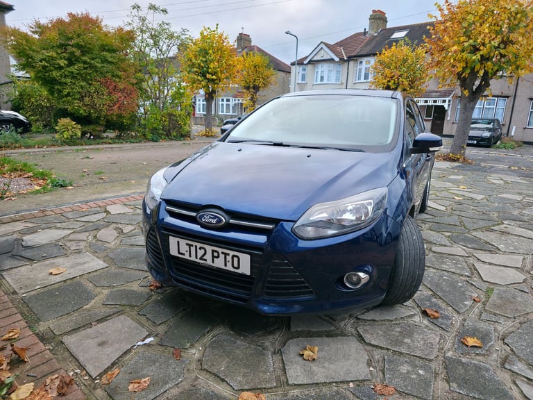 Ford, FOCUS, Hatchback, 2012, Semi-Auto, 1596 (cc), 5 doors