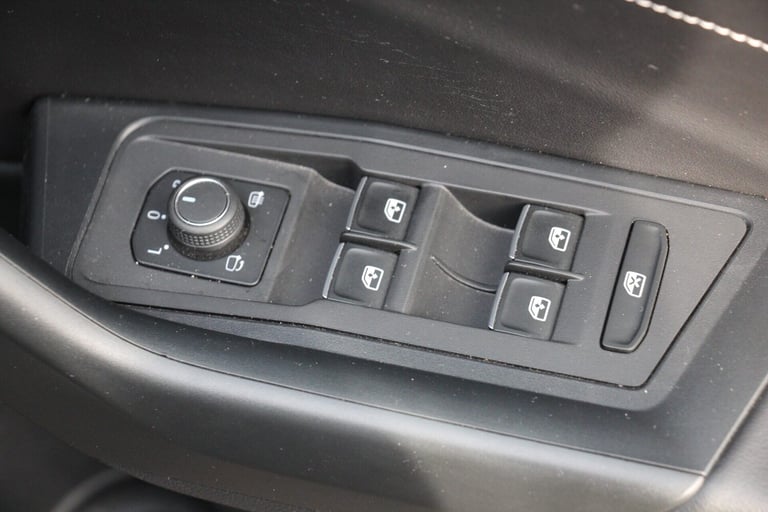 2023 Volkswagen T-Roc STYLE TSI Hatchback Petrol Manual