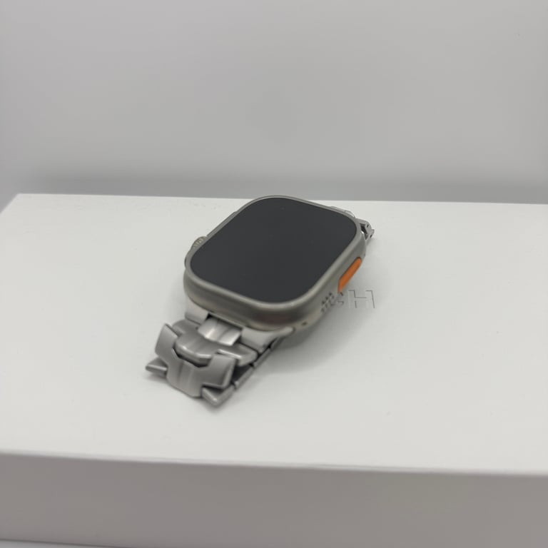 PRISTINE: Apple Watch Ultra Series 2, 49mm, Titanium 