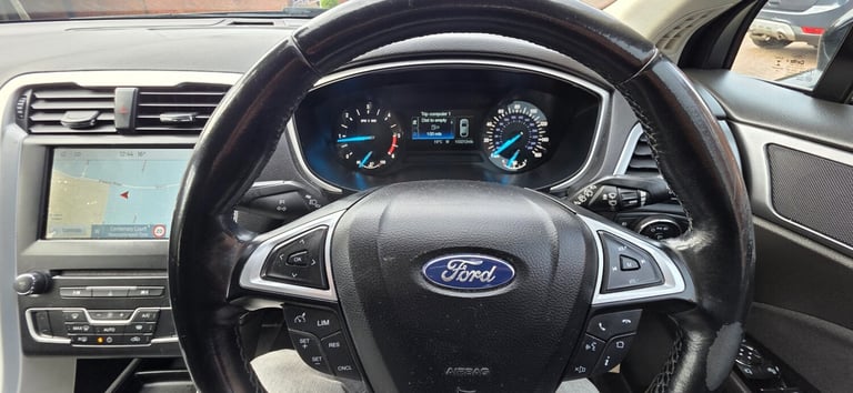 2018 Ford Mondeo 2.0 TDCi ECOnetic Zetec Edition 5dr HATCHBACK Diesel Manual