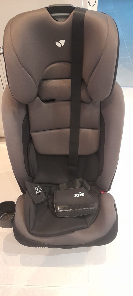 TOP RANGE CAR SEAT 0- 5yrs old.