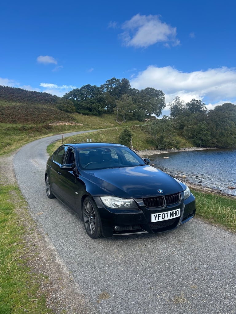 BMW, 3 SERIES, Saloon, 2007, Manual, 2996 (cc), 4 doors