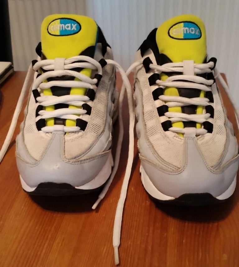 image for Kids trainers 