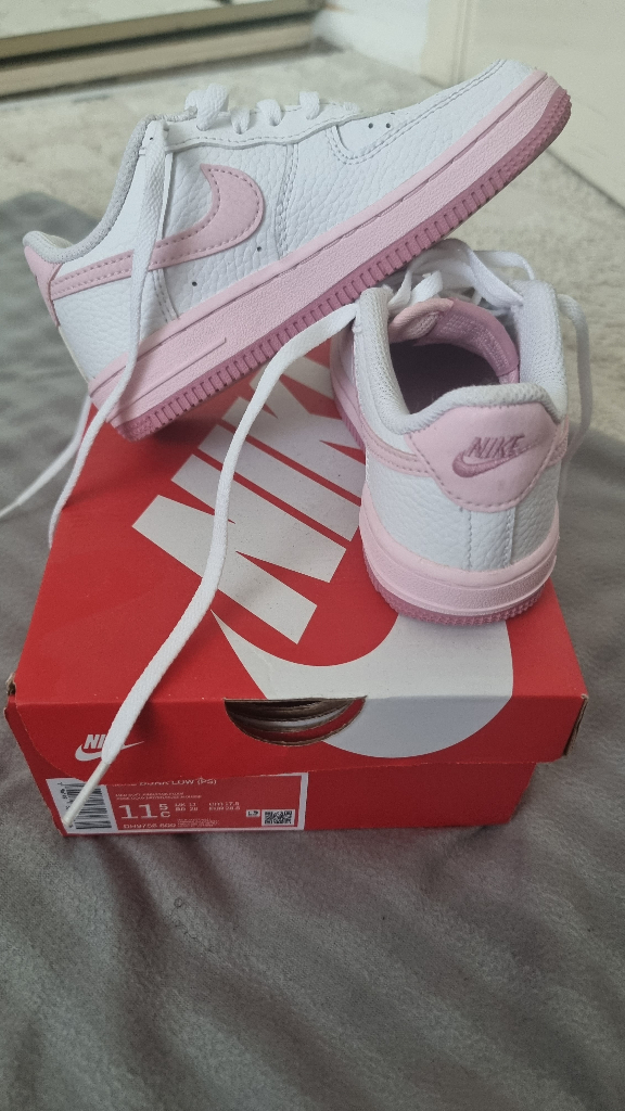 image for Nike Dunk Low (PS)