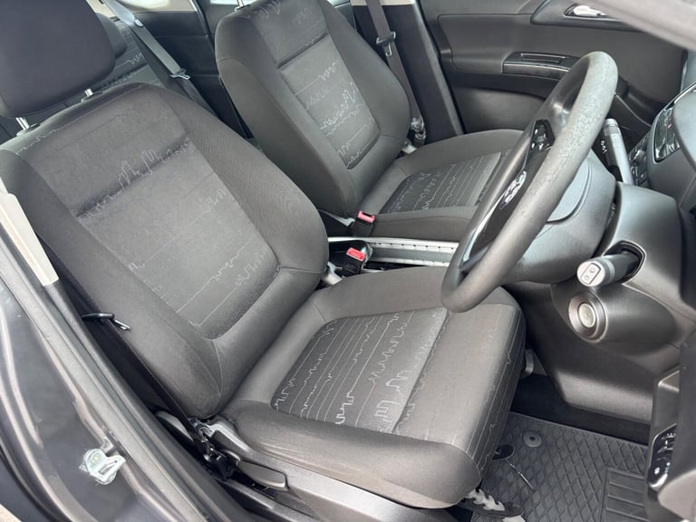 2011 Vauxhall Meriva 1.7 CDTi Exclusiv Euro 5 5dr MPV Diesel Manual