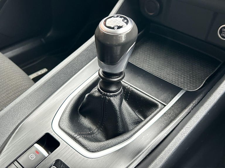 2022 Nissan Qashqai 1.3 DIG-T MHEV Acenta Premium SUV 5dr Petrol Hybrid Manual Euro 6 (s/s) (14 S...