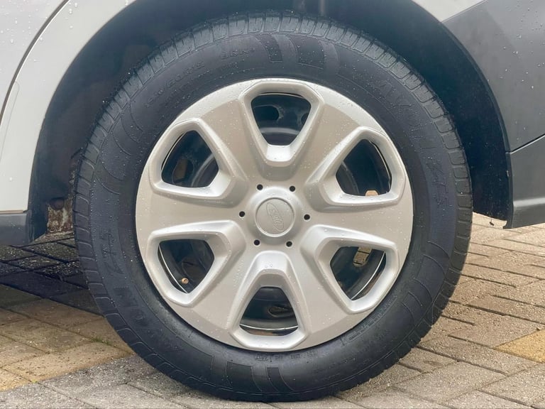 Ford Transit Courier 1.6 TDCI 95 TREND