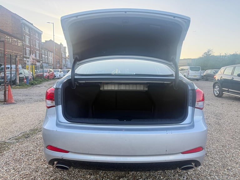 2014 Hyundai i40 1.7 CRDi Blue Drive Active Euro 5 (s/s) 4dr SALOON Diesel Manual