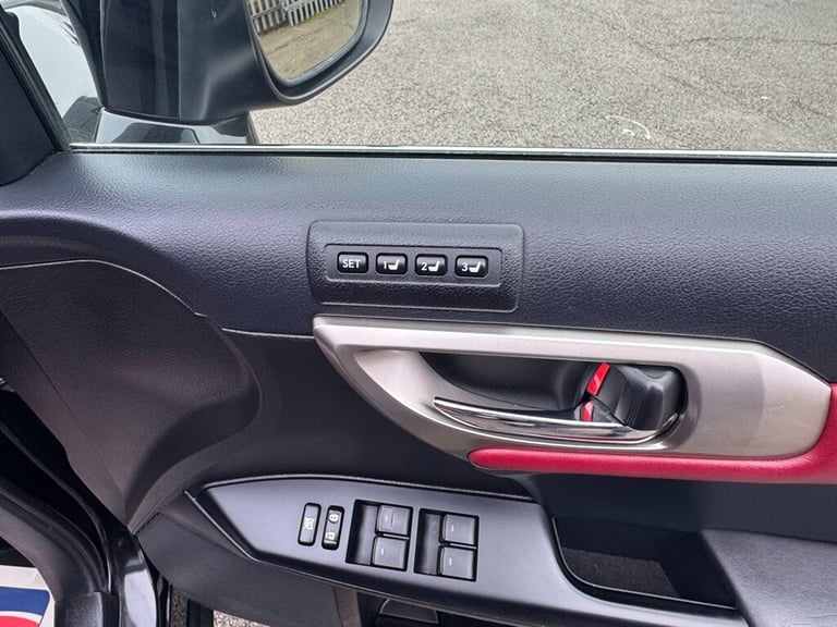 2016 Lexus CT 1.8 200h F Sport Hatchback 5dr Petrol Hybrid CVT Euro 6 (s/s) (136 ps) Hatchback Pe...