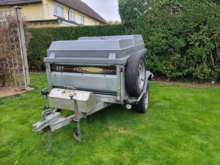 Erde Daxara 157 Trailer with Locking Lid