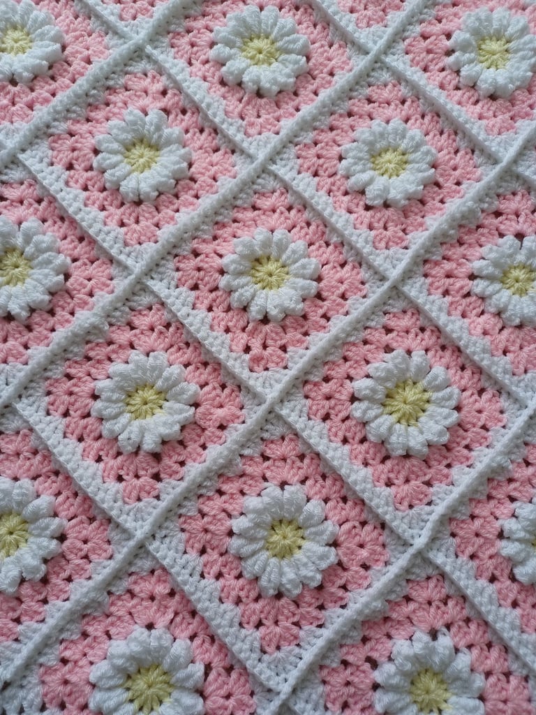 Daisy Crochet Baby Blanket - New & Handmade