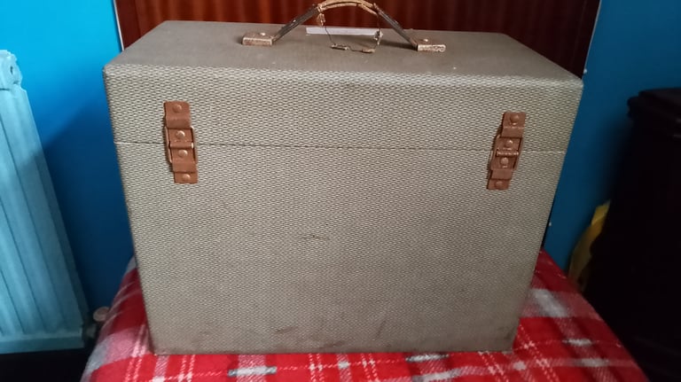 Projector Aldis tutor 1000
