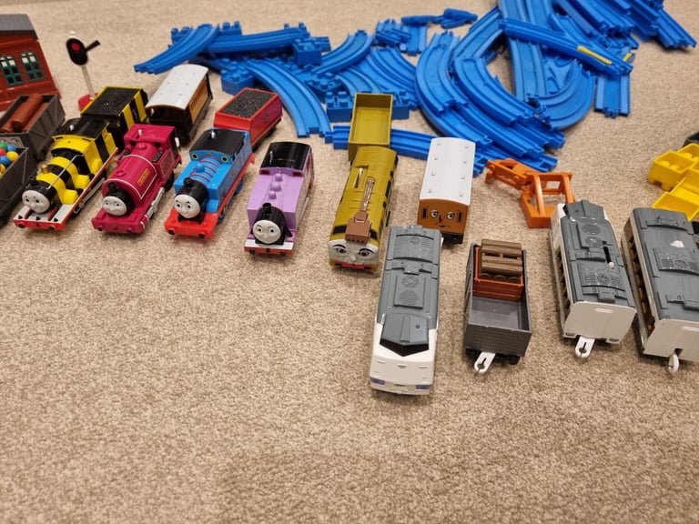 Thomas the tank engine train set