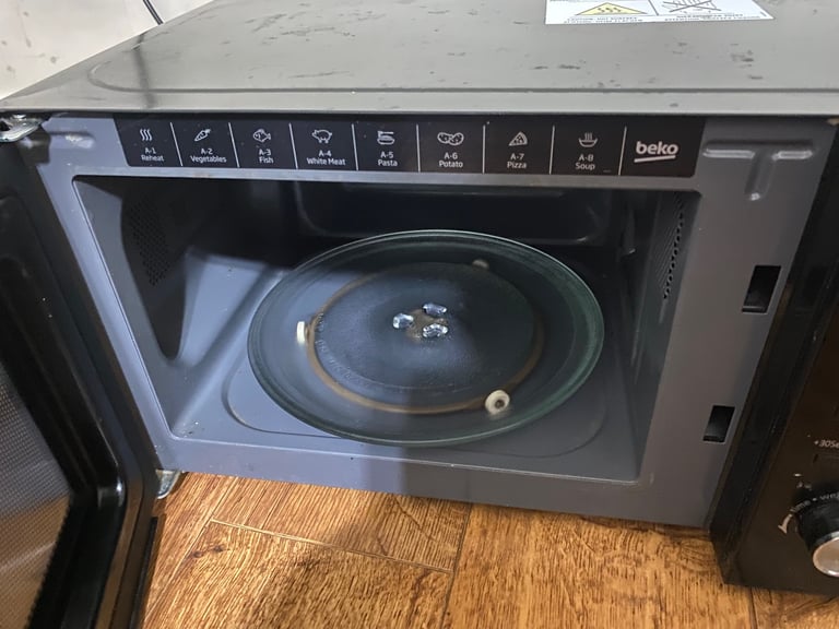 image for  Microwave Beko , fully working 