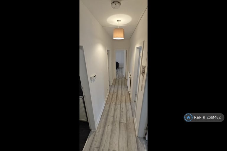 3 bedroom flat in Bedford Avenue, Aberdeen, AB24 (3 bed) (#2661482)