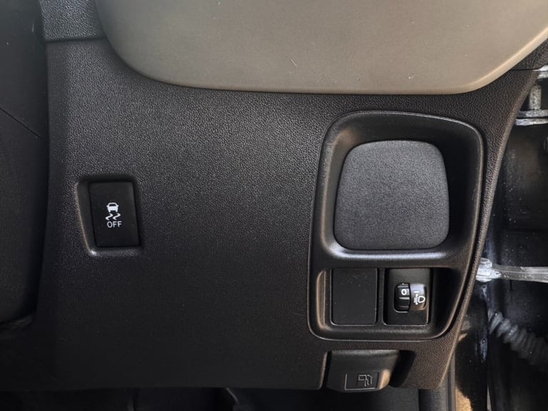 2014 Citroen C1 1.0 VTi Feel 3dr HATCHBACK Petrol Manual