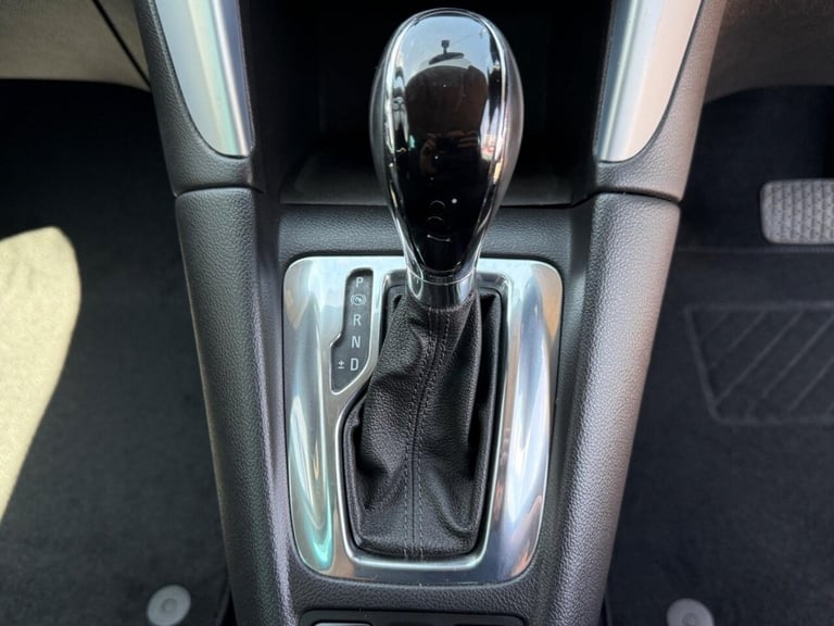 2017 Vauxhall Zafira Tourer 1.4i Turbo Energy Auto Euro 6 5dr MPV Petrol Automatic