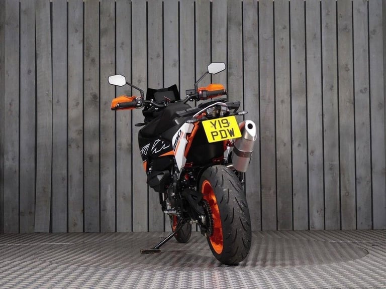 2023 Y KTM 890 SMT