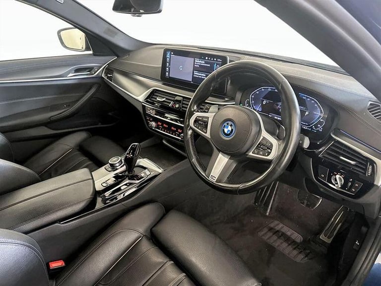 2022 BMW 5 Series 530e M Sport 5dr Auto ESTATE PETROL/ELECTRIC Automatic
