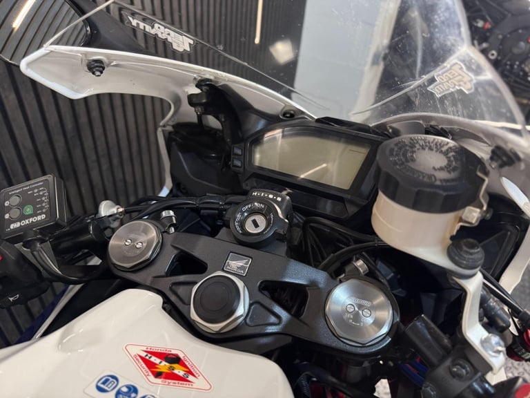 2014 Honda CBR1000RR Fireblade 1000