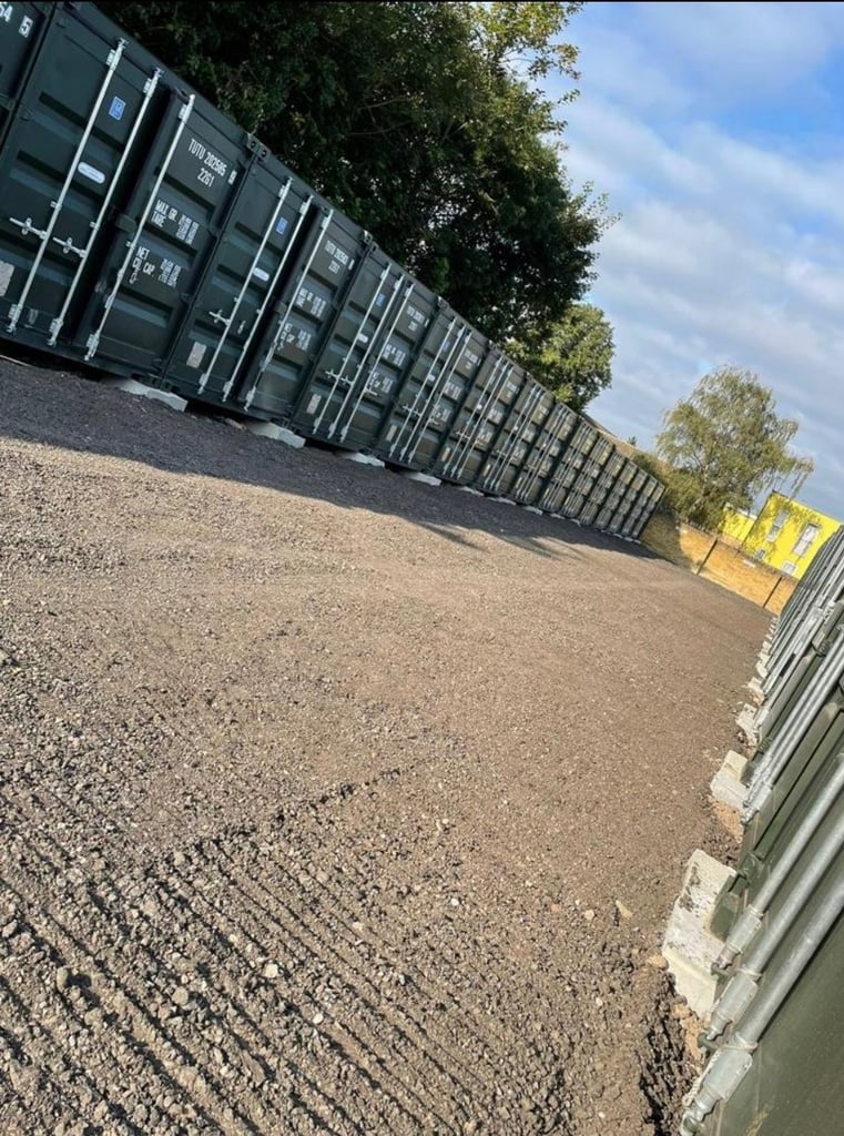 STORAGE UNITS TO RENT NEAR ME STANSTED PUCKERIDGE BISHOPS STORTFORD WARE BUNTINGFORD
