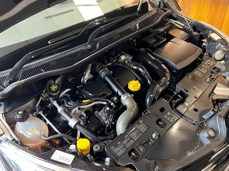 2014 Renault Captur 1.5 dCi 90 Dynamique S MediaNav Energy 5dr HATCHBACK Diesel Manual