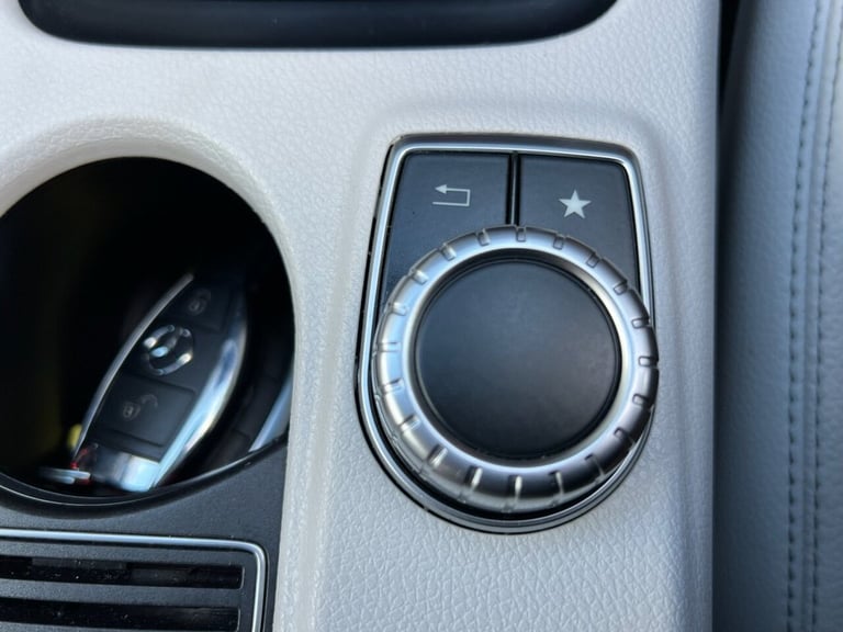 2017 Mercedes-Benz A-Class 2.1 A200d Sport (Premium Plus) Hatchback 5dr Diesel 7G-DCT Euro 6 (s/s...