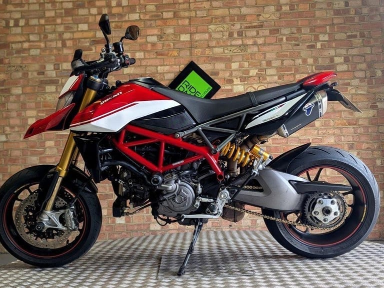 DUCATI HYPERMOTARD 950 SP. FANTASTIC CONDITION. FULL TERMI. 12818 MILES. FSH