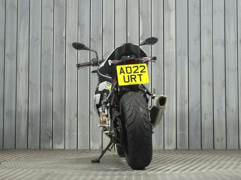 2022 22 BMW S 1000 R