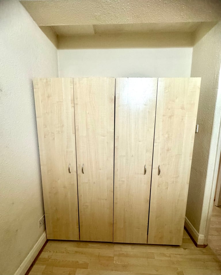 RENOVATION & HOUSE CLEARANCE SALE!! Tables,Beds,Wardrobes,Recliner Sofa,Chinese Rugs,From £15