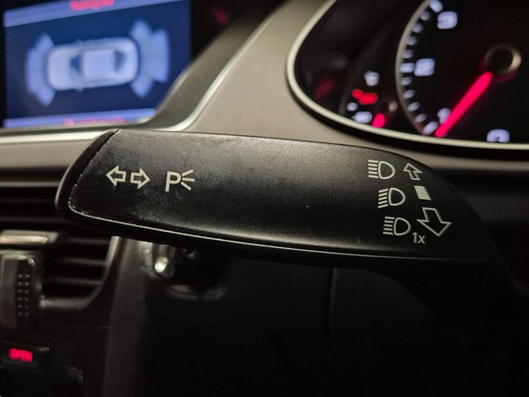 2013 Audi A4 2.0 TDI SE Technik Euro 5 (s/s) 4dr SALOON Diesel Manual