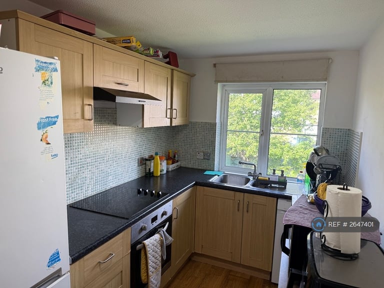 1 bedroom flat in St Gregory Close, Ruislip, HA4 (1 bed) (#2647401)