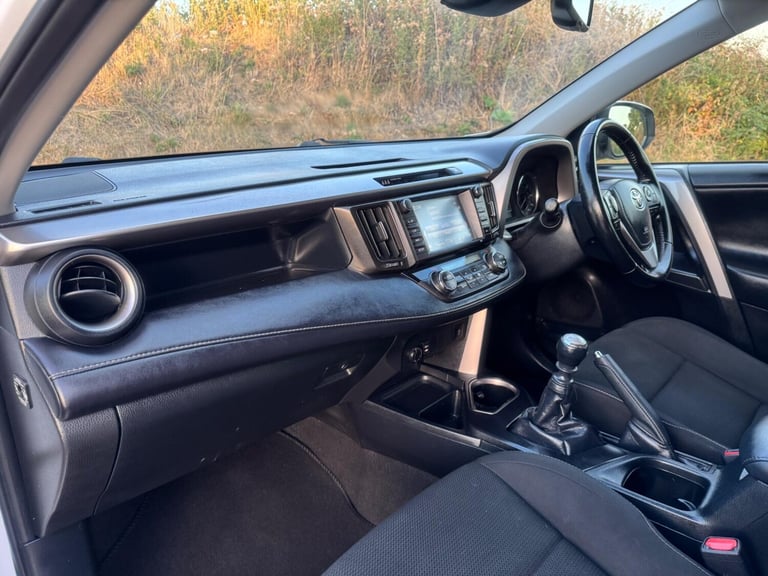 2017 Toyota RAV4 2.0 D-4D Business Edition Plus Euro 6 (s/s) 5dr (Safety Sense, Nav) ESTATE Diese...