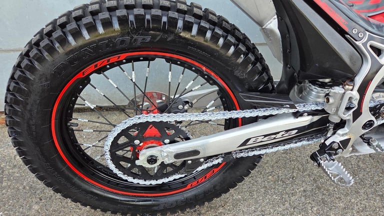 BETA EVO 300 2024 TRIALS BIKE VERY GOOD CONDITION