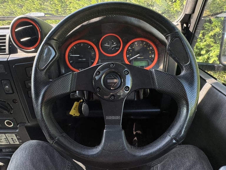 2010 Land Rover Defender 90 2.4 TDCi Hard Top SUV 3dr Diesel Manual 4WD SWB Euro 4 (122 bhp) SUV ...