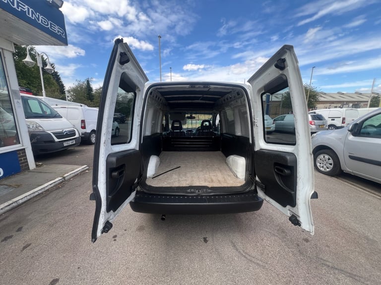 2009 Vauxhall Combo 1700 1.3CDTi 16V Van [75PS] CAR DERIVED VAN Diesel Manual