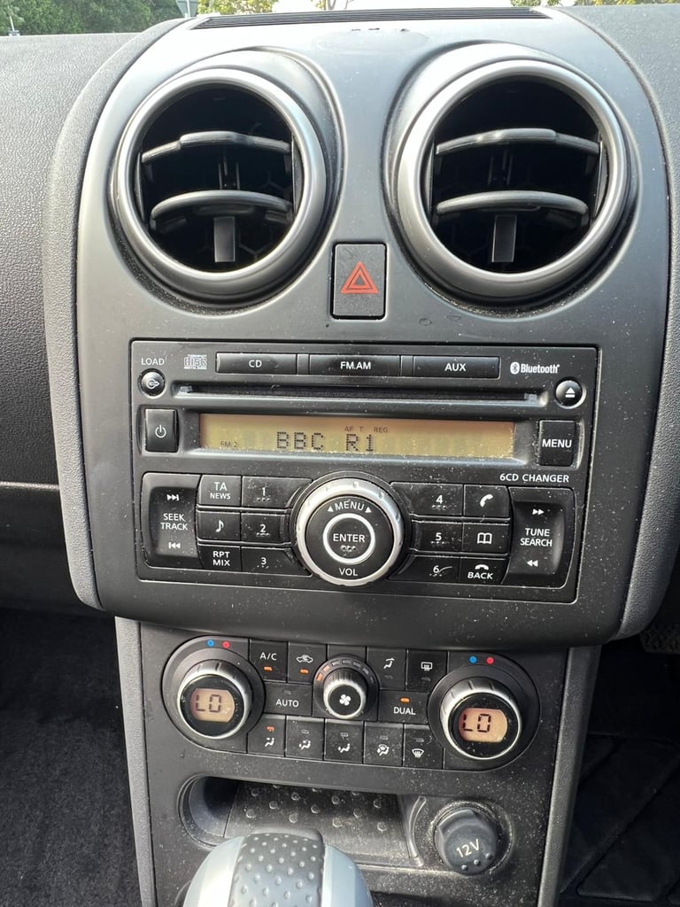 2010 Nissan Qashqai 2.0 Acenta 5dr CVT HATCHBACK Petrol Automatic