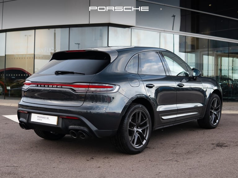 2022 Porsche Macan 2.0T T SUV 5dr Petrol PDK 4WD Euro 6 (s/s) (265 ps) Petrol