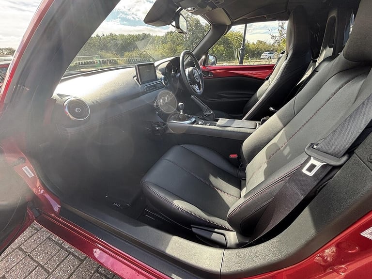 2017 Mazda MX-5 RF 1.5 SKYACTIV-G Sport Nav Convertible 2dr Petrol Manual Euro 6 (131 ps) CONVERT...