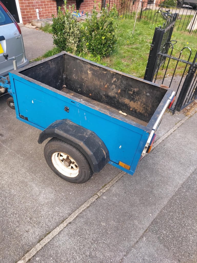 Car trailer 