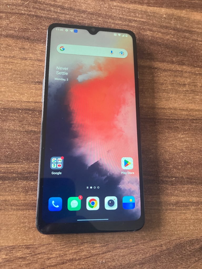 Oneplus 7T 8gb memory 128gb storage dual sim