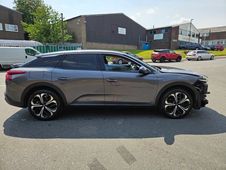 2023 73  CITROEN C5 X 1.2 PureTech 130 Shine 5dr EAT8 Auto Grey Damaged Salvage
