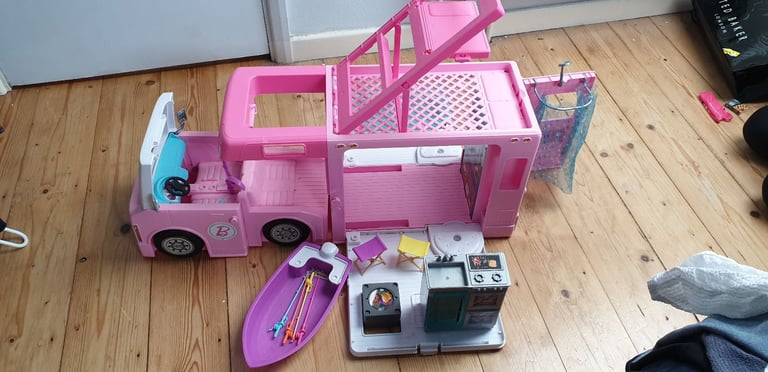 Barbie Dream Camper Van