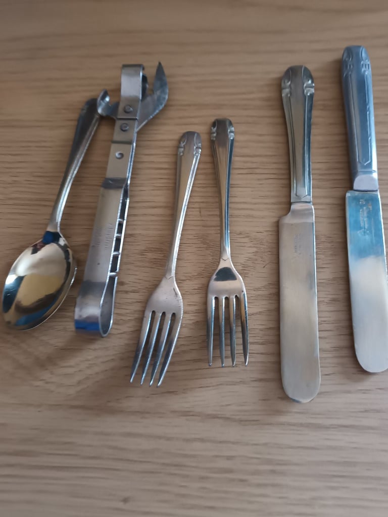 image for Sheffield bone handle knives