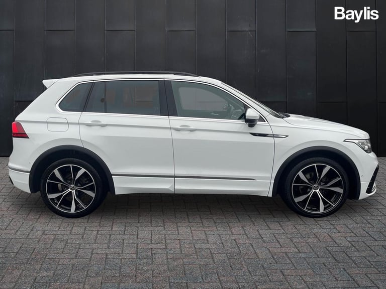 2021 Volkswagen Tiguan 2.0 TDI 4Motion R-Line 5dr DSG ESTATE DIESEL Automatic