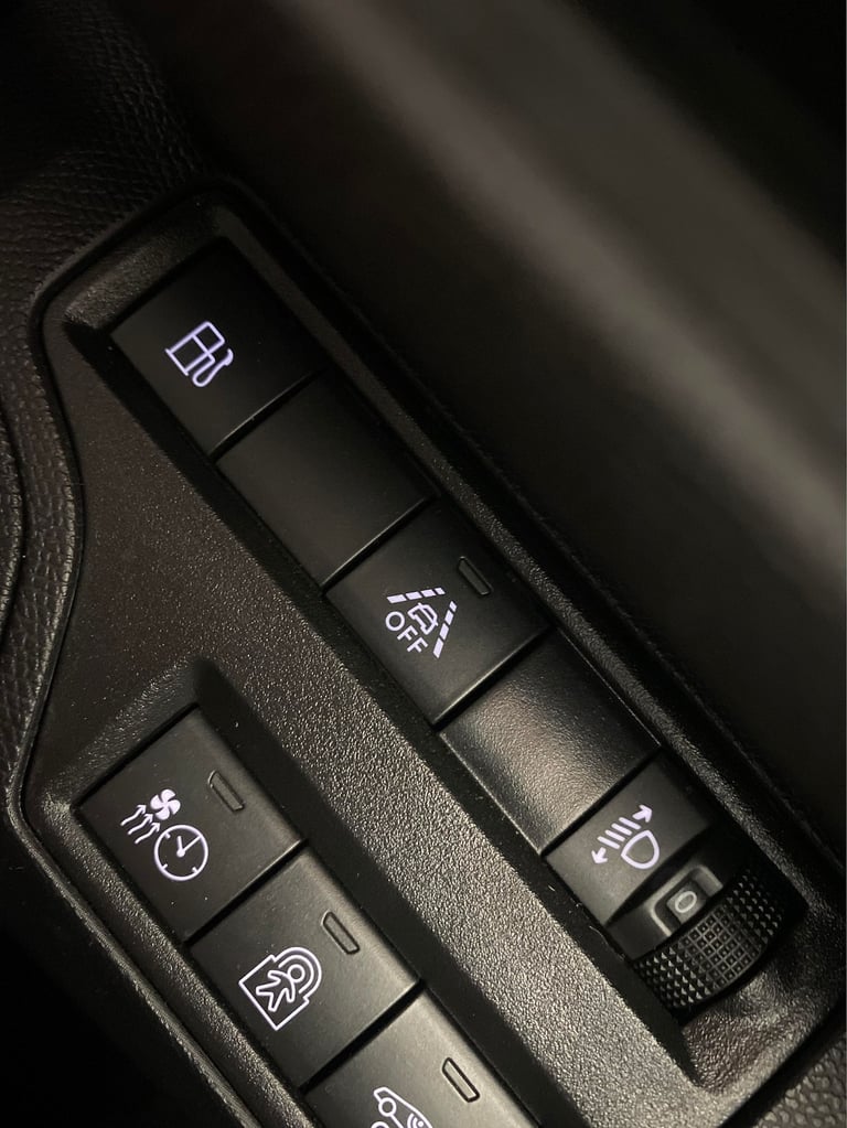 2024 Peugeot 3008 1.6 12.4kWh Allure SUV 5dr Petrol Plug-in Hybrid e-EAT Euro 6 (s/s) (180 ps Suv...
