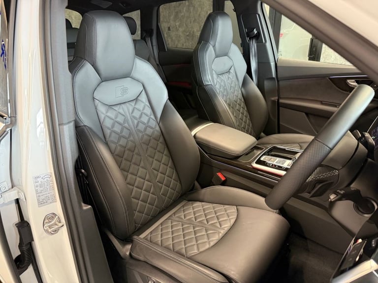 2025 Audi SQ7 4.0 TFSI V8 Black Edition SUV 5dr Petrol Tiptronic quattro Euro 6 (s/s) (50 ESTATE ...